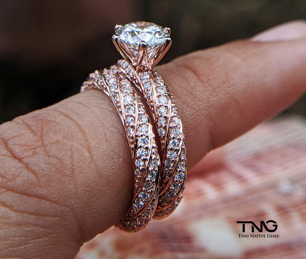 Custom made Diamond Engagement ring in 18K Rose Gold from Bangkok